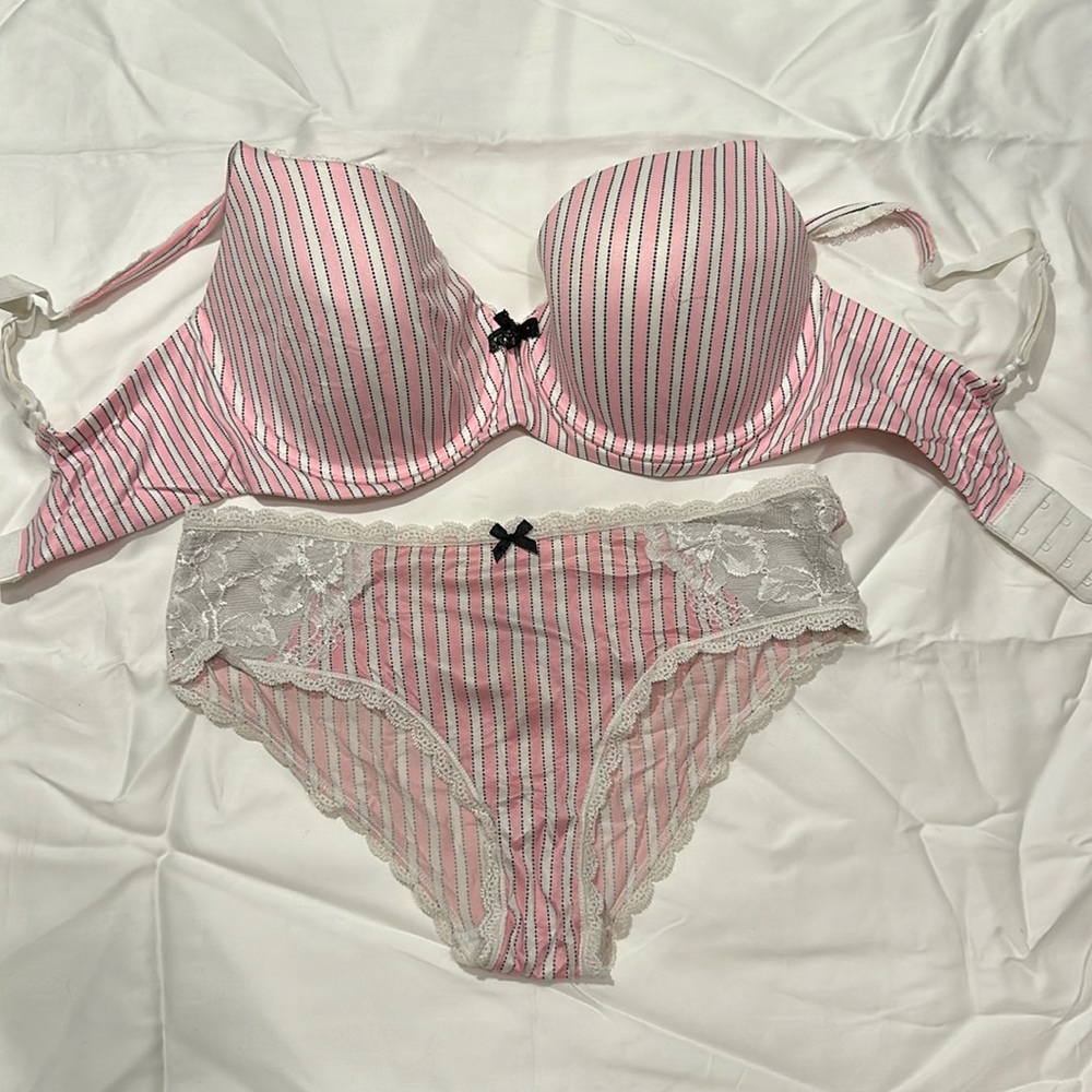 Victorias Secret striped 2Pc set